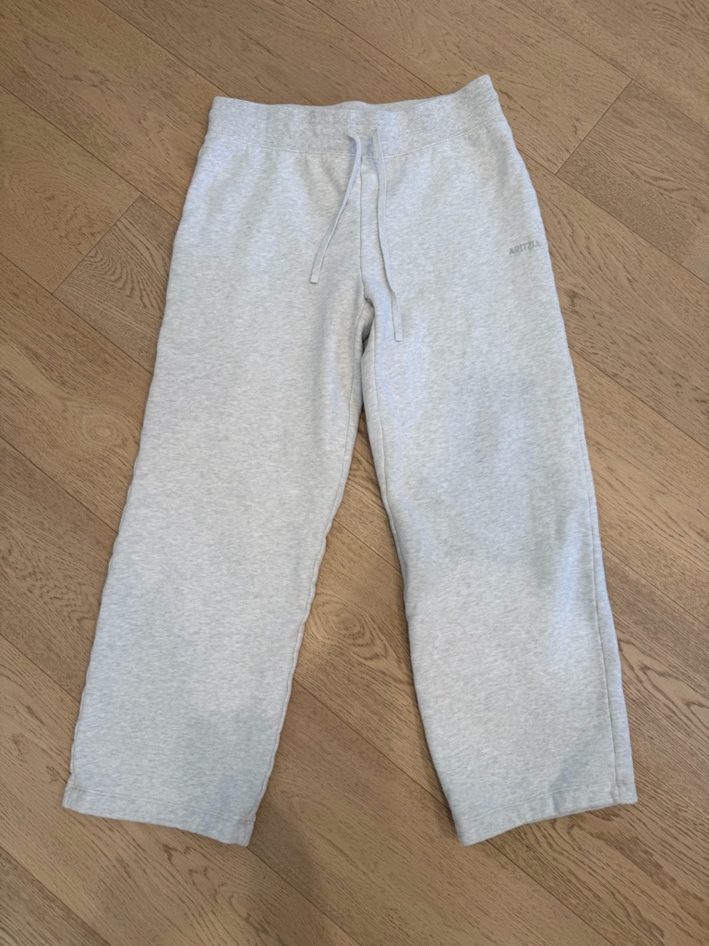 Aritzia Perfect Fit Sweatfleece Pants